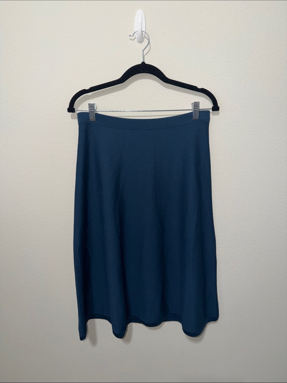 Donna Karan Dark Teal / Navy A-Line Skirt FA26